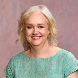 Dr Karen Paice
