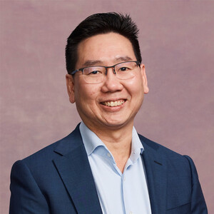 Dr Weng Chan