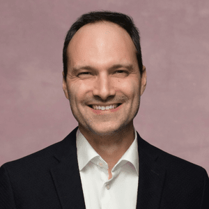 Dr Yuval Fouks