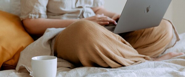 Become an egg donor contact us